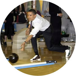 Barac Obama bowling